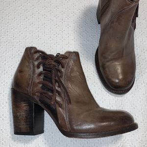 LIKE NEW Freebird by Stephen (Steve Madden) ‘Brook’ leather ankle booties